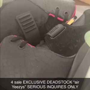 Air Yeezys DEADSTOCK size 10. Serious inquiries only!